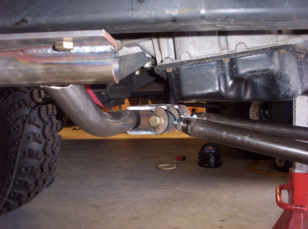 3 link or 4 link for the front Pirate 4x4